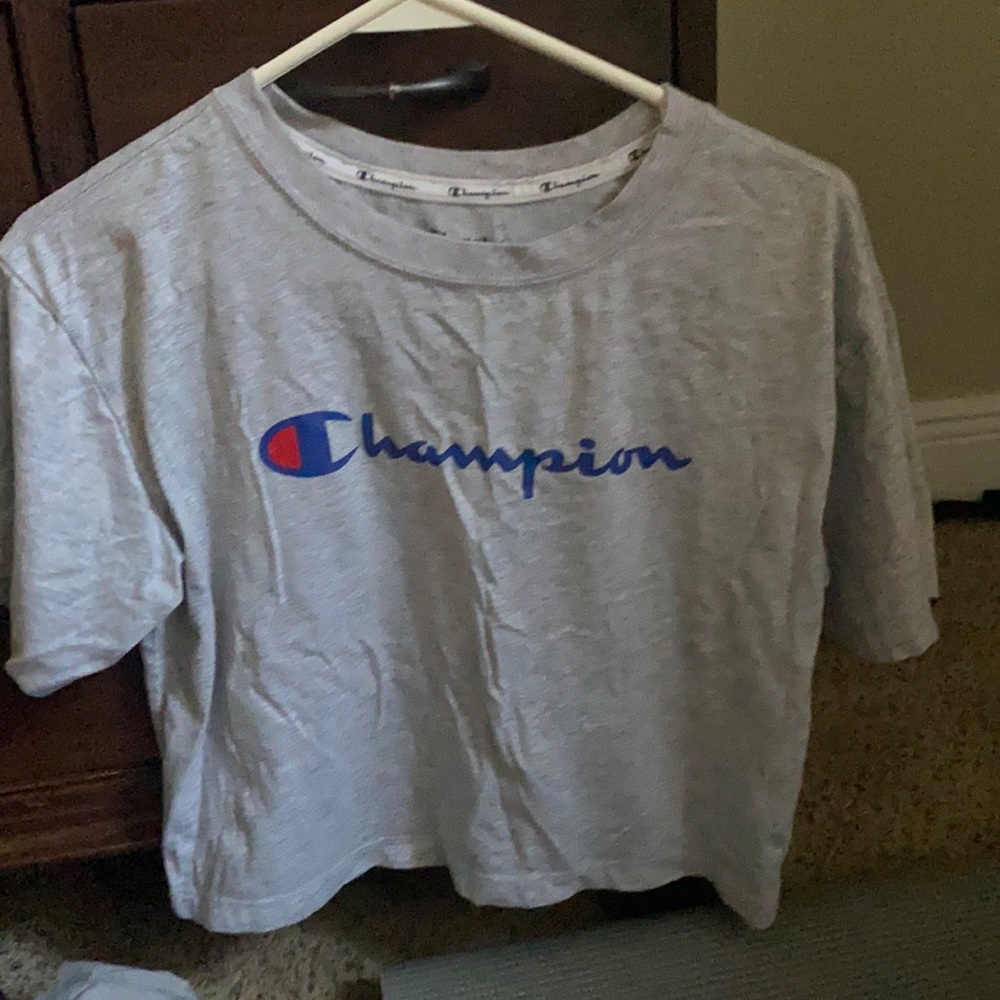 champion cropped tee